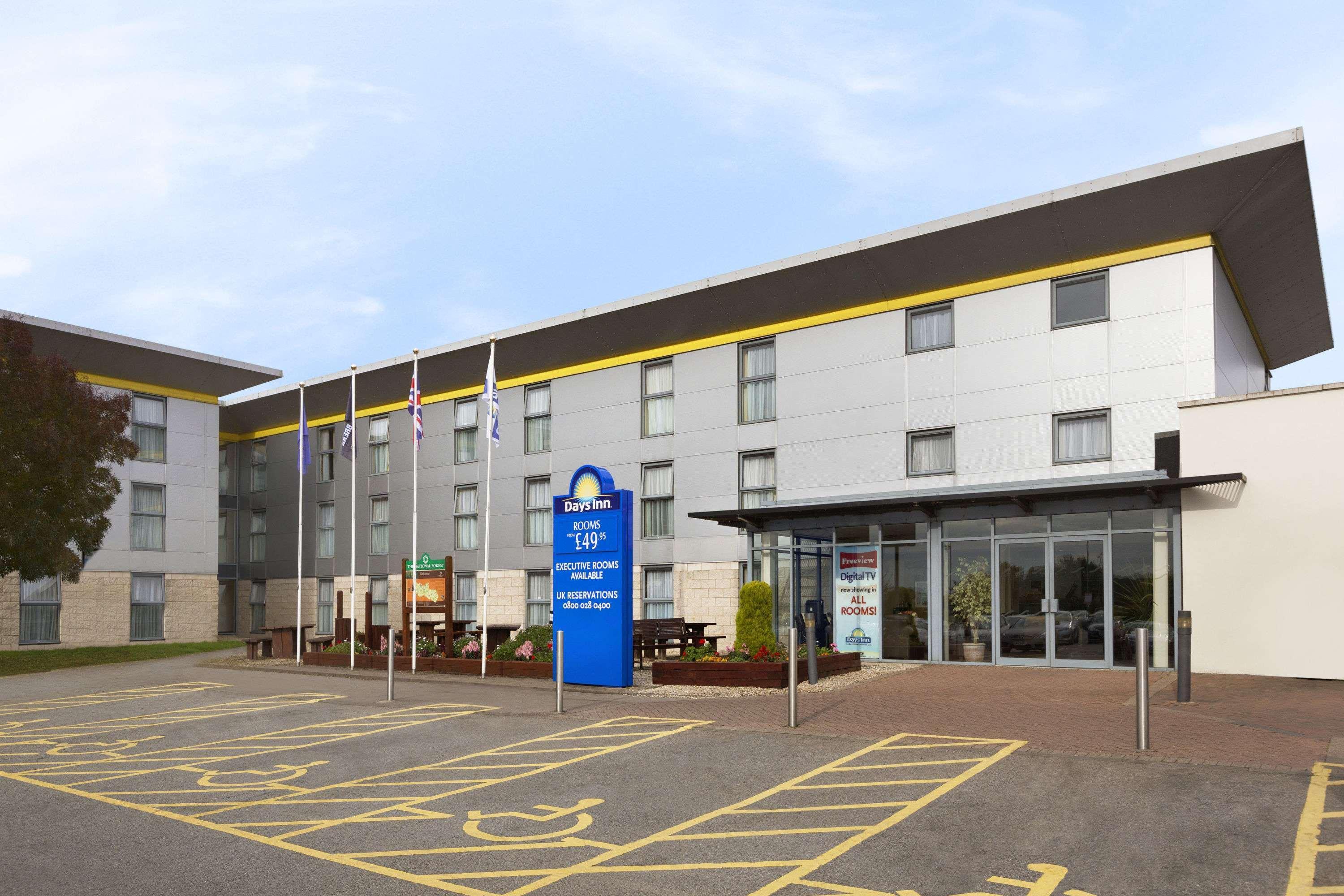 Days Inn Hotel Leicester Exterior photo